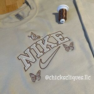 Nike Butterfly Trendy Embroidered Crewneck Sweatshirt